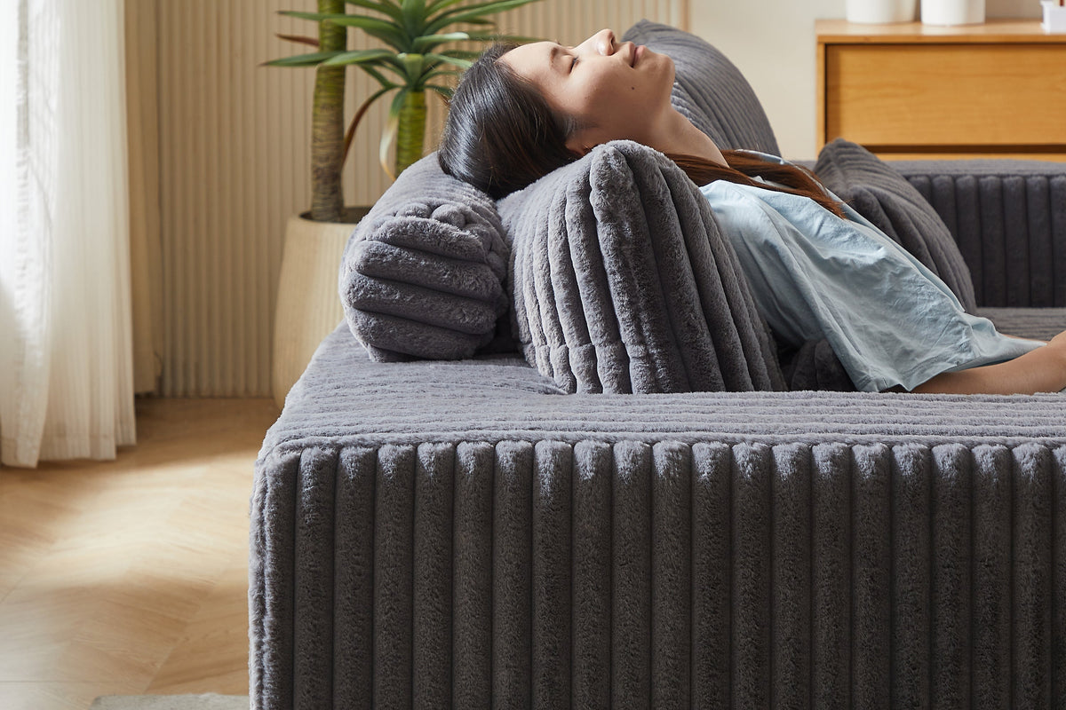 OPHELIA 87" Oversized Sofa