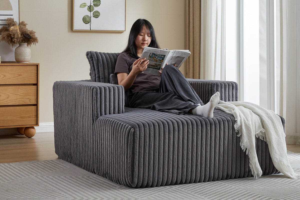 OPHELIA 49" Lounge Chair