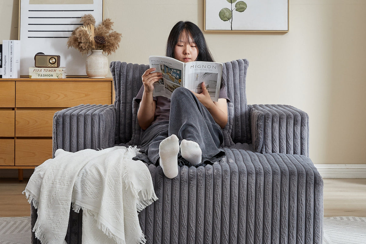 OPHELIA 49" Lounge Chair