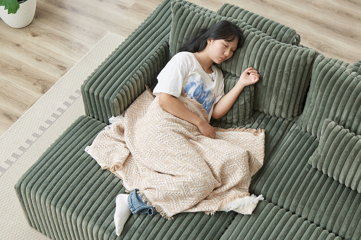 OPHELIA 87" Oversized Sofa