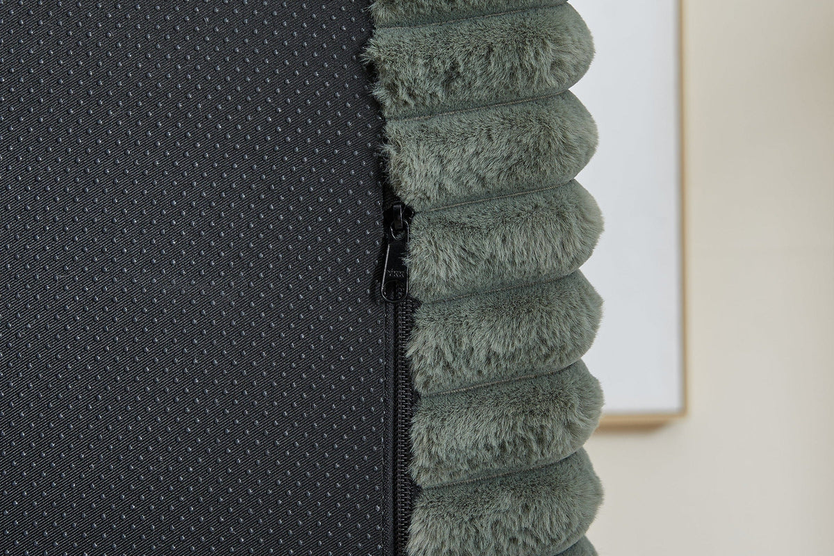 OPHELIA 49" Lounge Chair