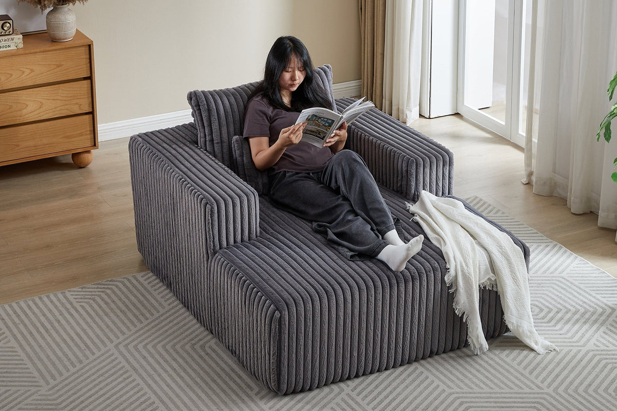 OPHELIA 49" Lounge Chair