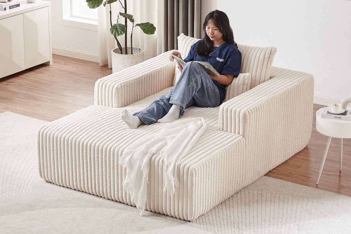 OPHELIA 55" Lounge Chair