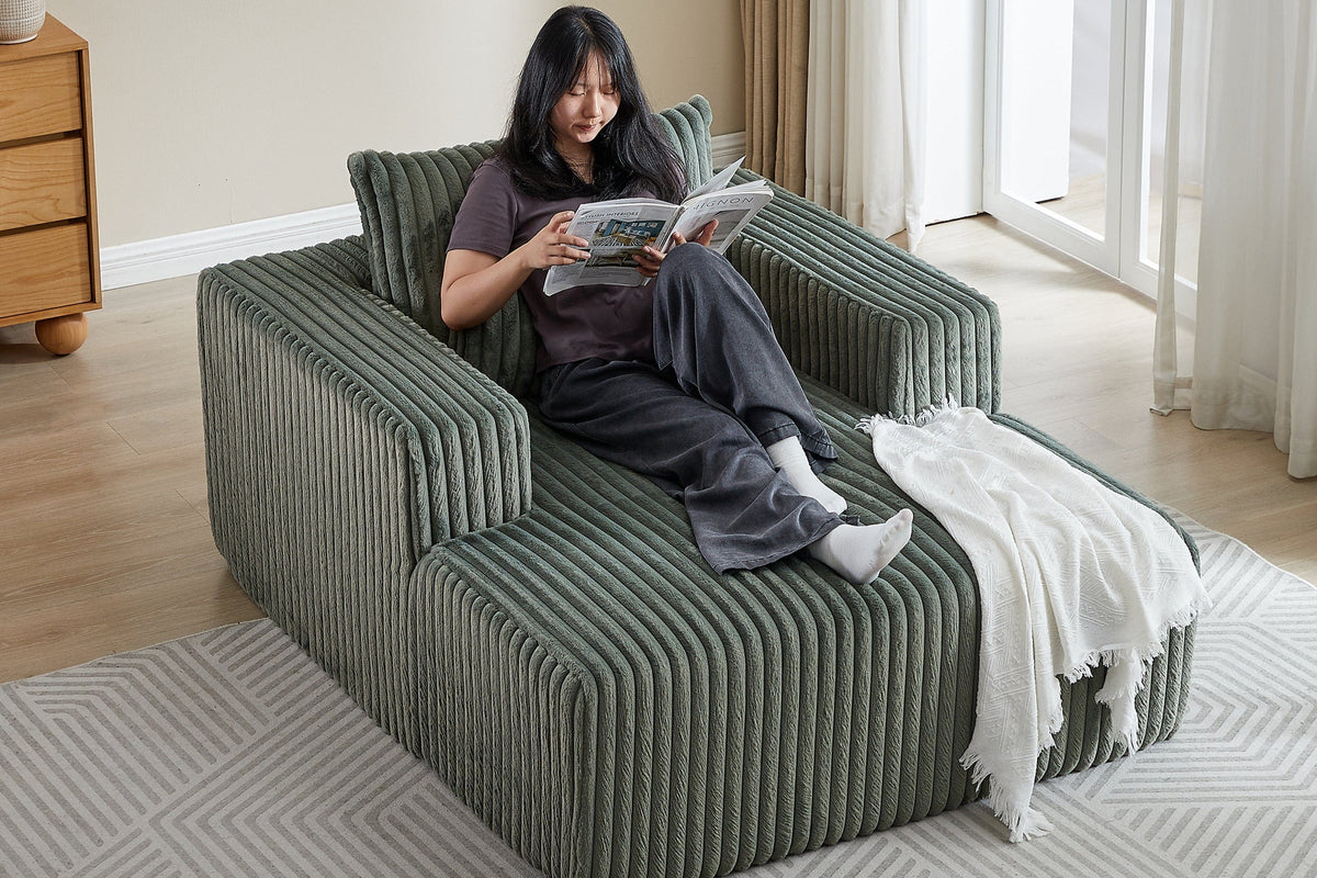 OPHELIA 49" Lounge Chair