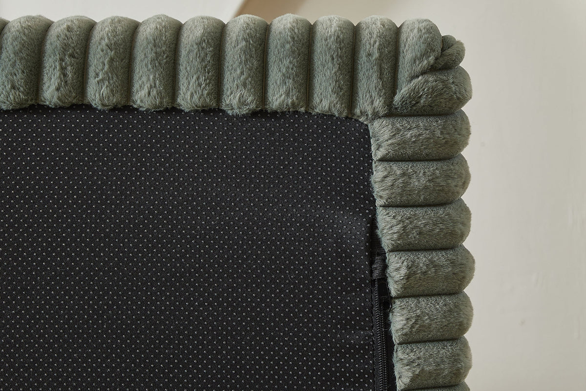 OPHELIA 87" Oversized Sofa