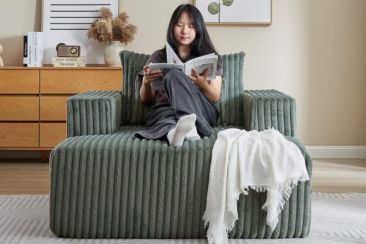 OPHELIA 49" Lounge Chair