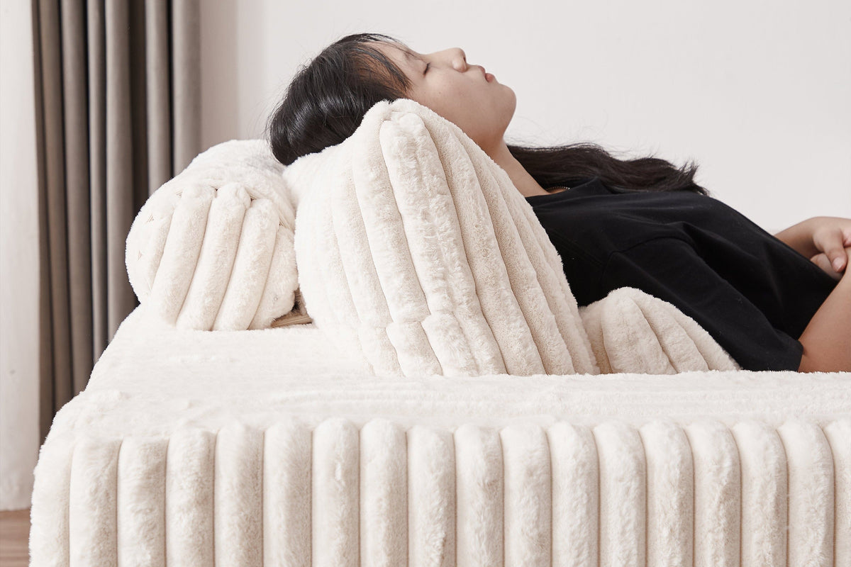 OPHELIA 55" Lounge Chair