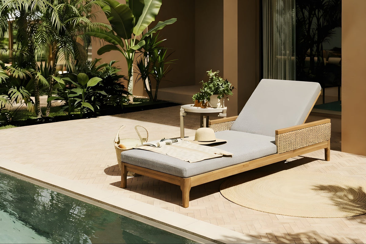 JAVIX Outdoor Lounge Chair